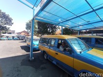 Angkot Bandung Libur Akhir Tahun, Sopir Tagih Kejelasan Kompensasi