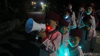 Anak-anak pun tampak antusias mengikuti takbir keliling saat Idul Adha 2022 ini. Foto: Pius Erlangga/detikJateng