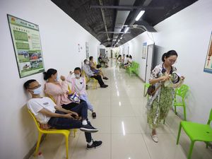 Heboh China Diterpa Resesi Seks, Apa Sih yang Bikin Warga Ogah Punya Anak?