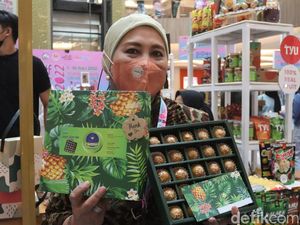 Pensiun Dini dari BUMN, Euis Kini Sukses Berbisnis Kue Kering