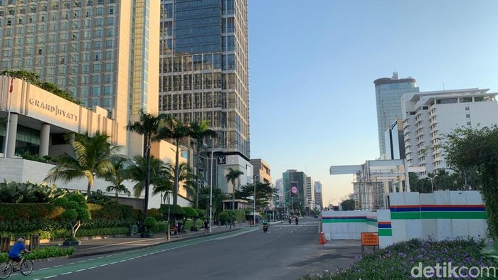 CFD Ditiadakan Pagi Ini, Lalin Jalan Sudirman-Thamrin Jakpus Lengang