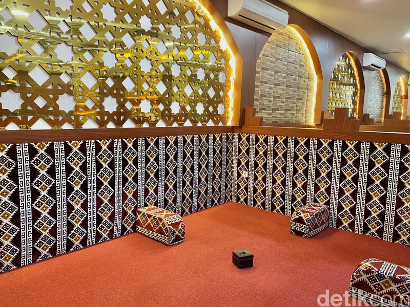 Hadrami House, restoran Timur Tengah dengan menu andalan nasi mandhi kambing yang nikmat.