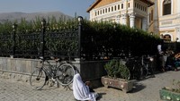 Sayangnya, beberapa umat muslim belum bisa bernafas lega saat Idul Adha. Penduduk Afghanistan masih dilanda ketakutan akibat pendudukan Taliban di negara tersebut. Foto: Reuters via Aljazeera_ALI KHARA