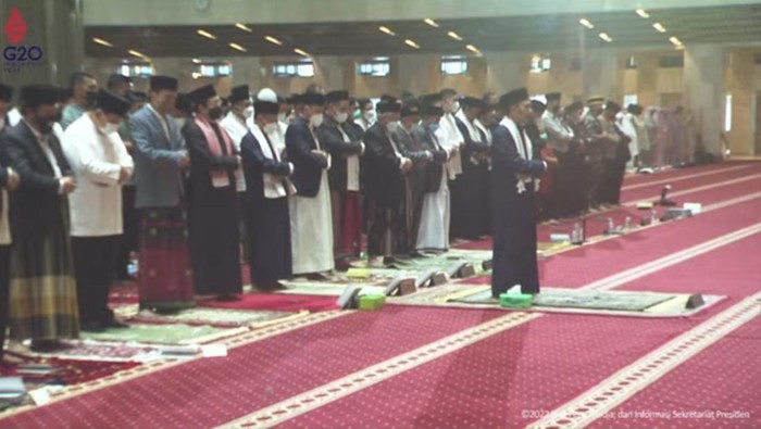 Jokowi Salat Idul Adha di Istiqlal