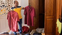 Sebagai informasi, Sri Lanka telah dikabarkan bangkrut dan mengalami krisis yang mengkhawatirkan. Negara itu menderita inflasi dan berjuang untuk mengimpor makanan, bahan bakar dan obat-obatan di tengah krisis ekonomi terburuk di negara itu dalam 70 tahun terakhir. Tak hanya itu, Sri Lanka juga kehabisan mata uang asing dan harus memberlakukan larangan penjualan bensin dan solar untuk kendaraan. Larangan ini menyebabkan antrean bahan bakar berhari-hari.