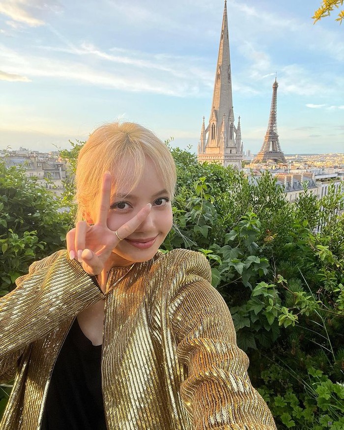 Lisa BLACKPINK