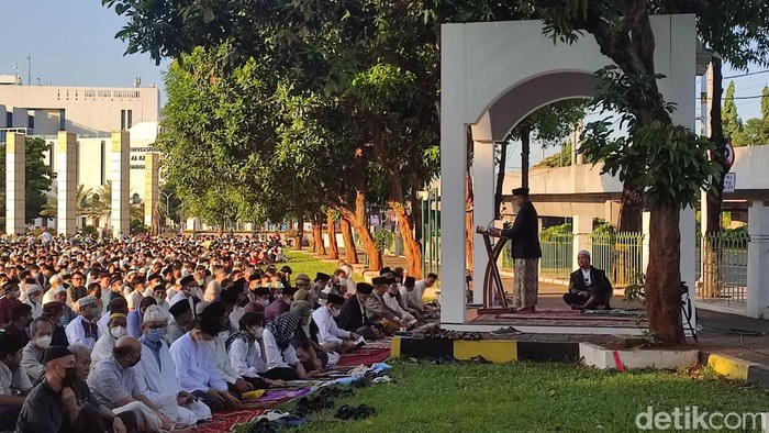 Mantan Menteri Agama (Menag) Lukman Hakim Saifuddin jadi khatib Idul Adha