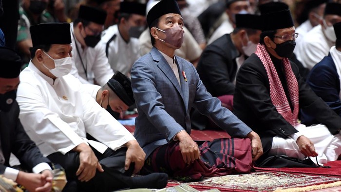 Momen Jokowi Salat Idul Adha Bareng Prabowo Di Masjid Istiqlal 6247