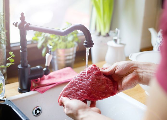 Ini 5 Cara Menyimpan Daging Kurban yang Benar, Jangan Sampai Salah!