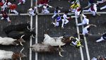 Uji Nyali Lari dari Kejaran Banteng di Festival San Fermin Spanyol