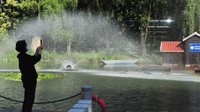 Siaga merah tersebut bakal dikeluarkan karena temperatur tinggi di atas rata-rata. Sangat jarang dialami Shanghai saat musim panas.