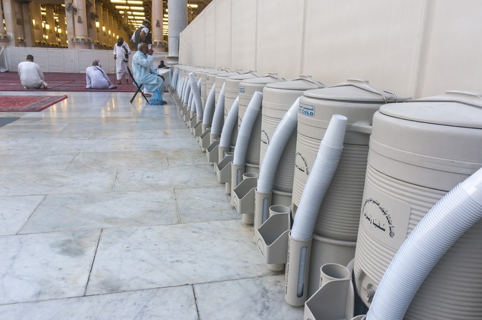 Air Zamzam di Masjid Nabawi