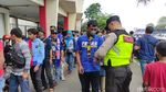 Potret Aremania Dukung Singo Edan Agar Lolos ke Final Piala Presiden