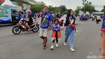 Potret Aremania Dukung Singo Edan Agar Lolos ke Final Piala Presiden