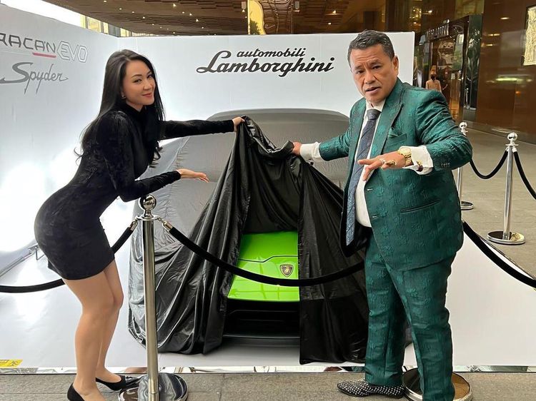 Potret Beiby Michiko Go Si Aspri Senior Hotman Paris