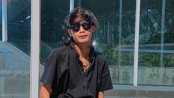 Asyik kan, gaya Bonge Panguasa Sudirman? Foto: Instagram/@bonge_real