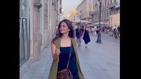 Wajah awet muda Cut Tari diperolehnya karena rutin melakukan perawatan. (dok. Instagram/@cuttaryofficial)