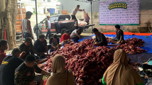 Distribusi Kurban Sasar Kaum Dhuafa dan Daerah Konflik