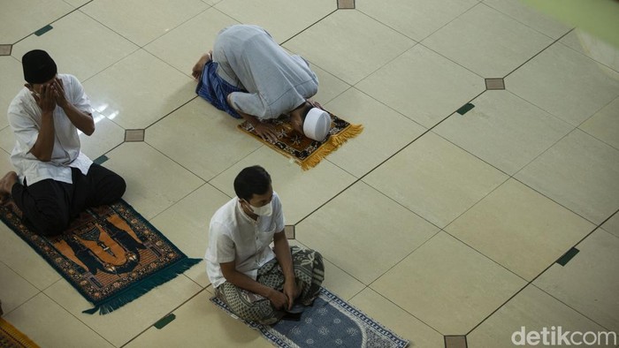 Jadwal Sholat Jakarta dan Sekitarnya Hari Ini 12 Juli 2022