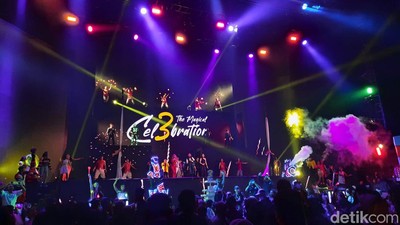 Kemilau Pertunjukan Musikal HUT Trans Studio Cibubur