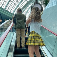 Penampilan Luna Maya memang selalu berhasil mencuri perhatian. Salah satunya penampilannya yang satu ini ketika berada di Korea. Foto: Instagram/@lunamaya