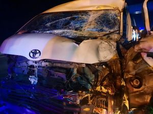 Charly Van Houten Ungkap Kecepatan Mobil Saat Tabrak Truk di Cipularang