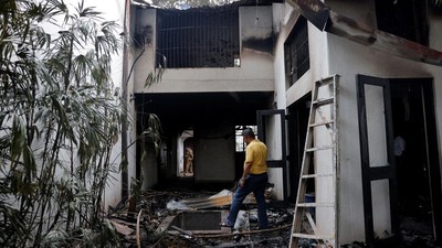 Beginilah Rumah PM Sri Lanka yang Diamuk Massa, Porak-poranda