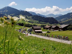 Traveler Merapat! Tiket Perjalanan Ajaib Swiss Lagi Ada Promo Nih!