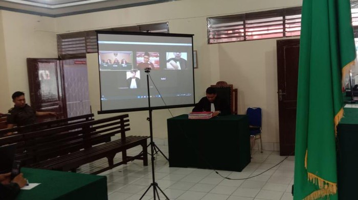 Suasana sidang terhadap terdakwa eks Calon Wawalkot Tanjungbalai yang divonis 10 tahun penjara. (Istimewa)