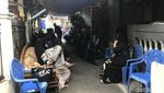 Suasana Rumah Duka Rini S Bon Bon