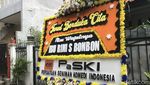 Suasana Rumah Duka Rini S Bon Bon