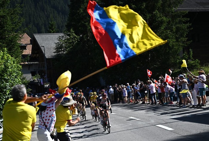 CHÂTEL - LES PORTES DU SOLEIL, FRANCE - JULY 10: Tadej Pogacar of Slovenia and UAE Team Emirates Yellow Leader Jersey competes during the 109th Tour de France 2022, Stage 9 a 192,9km stage from Aigle to Châtel les portes du Soleil 1299m / #TDF2022 / #WorldTour / on July 10, 2022 in Châtel les portes du Soleil, France. (Photo by Tim de Waele/Getty Images)
