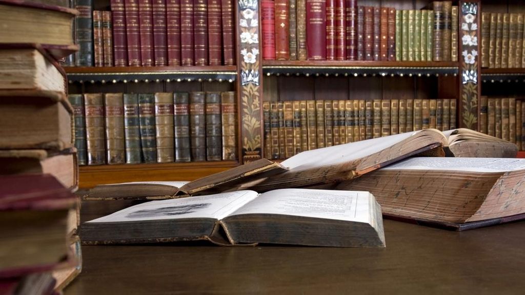 8 Buku Tertua di Dunia, Ada yang Berusia Ribuan Tahun!
