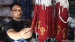 Geliat Penjualan Seragam Sekolah di Kosambi Bandung