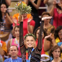 Saat memutuskan pensiun sebagai atlet pada 2007, ia telah mengoleksi 18 medali World Championship dan 25 European Championship. Itu belum termasuk medali-medali dari Olimpiade, salah satunya emas yang didapatnya dari Olimpiade 2004 di Athena, Yunani. (Foto: AFP via Getty Images/KAZUHIRO NOGI)