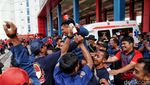 Begini Ekspresi Pasukan Damkar Jakarta Saat Adu Ketangkasan