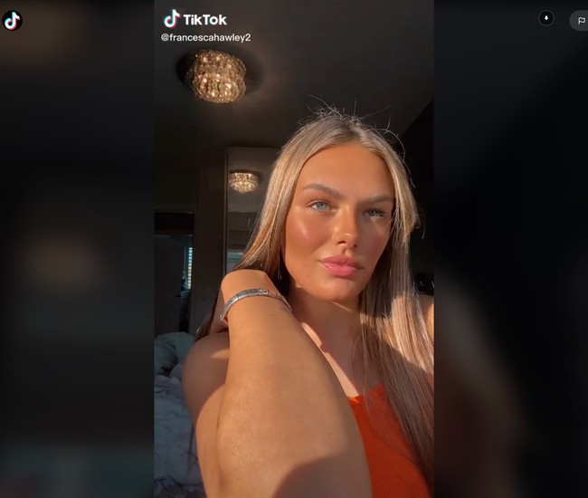 Francesca sendiri tidak pernah malu dengan profesinya dan bahkan memang bercita-cita sejak kecil karena terinspirasi ayahnya sendiri. Aku selalu ingin menjadi seperti ayahku dan aku sering ikut dia bekerja ketika masih kecil. Kebanyakan orang seusiaku tidak mau menghabiskan banyak waktu dengan ayah mereka aku aku suka bekerja dengan ayahku setiap hari. Dia mengajariku berdagang dan membantuku menemukan pekerjaan impianku, katanya.Foto: Dok. TikTok