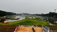 Archipelago di Taman Mini juga direnovasi. Pulau-pulau disusun kembali dan dihiasi lampu agar cantik di malam hari.