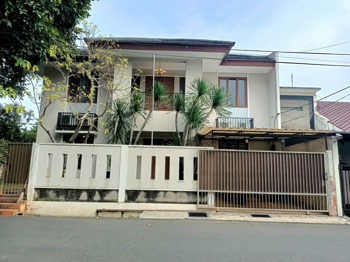 Foto rumah dinas Kadiv Propam Polri Irjen Ferdy Sambo. Foto: Ketua RT Seno.