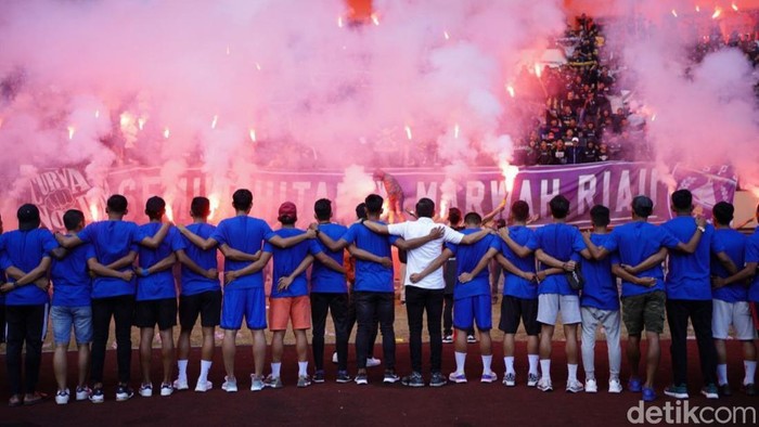 Laga PSPS Riau vs Kelantan Fc batal