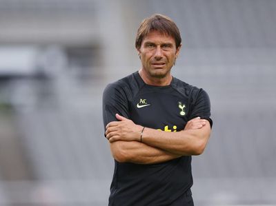 Saat Para Pemain Tottenham Hotspur Disiksa Antonio Conte