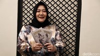 Risa Saraswati menyamarkan nama Samex agar sosoknya tidak terpanggil dan turut mengintai ke rumah-rumah pembacanya.  Foto: Rengga Sancaya/ detikcom