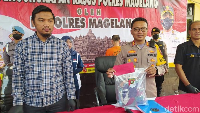Rilis kasus guru ngaji cabul di Mapolres Magelang, Selasa (12/7/2022).