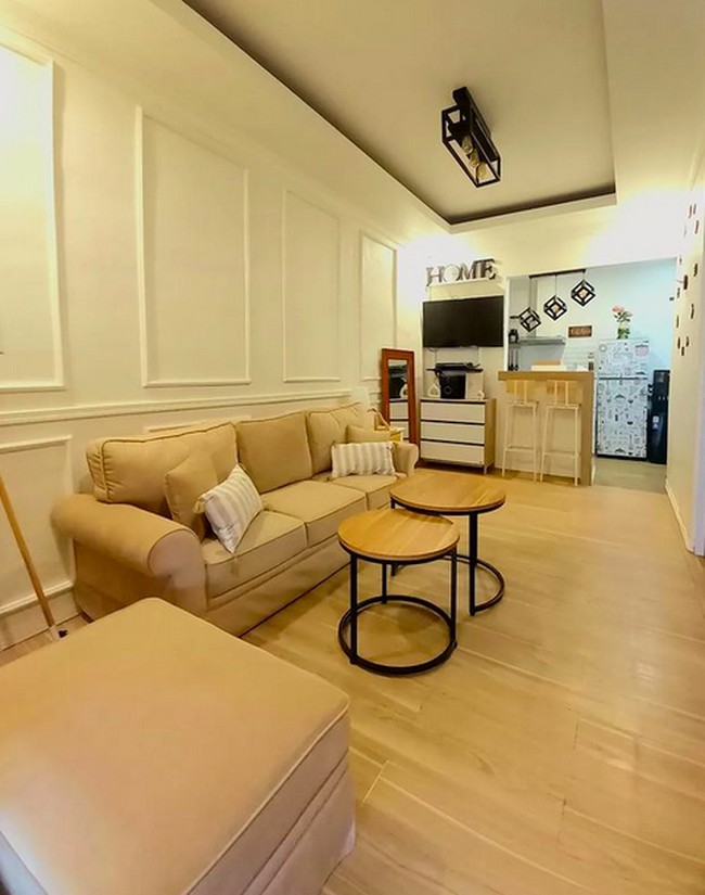 Butuh waktu 2 tahun dan ada banyak yang harus dikorbankan untuk bisa sampai ke titik ini. Rezeki orang enggak ada yang tau, pas aku ambil rumah subsidi ini ya karna kemampuan kita hanya di sini, ceritanya di salah satu unggahan. Ia berharap, unggahan tersebut dapat menginspriasi orang-orang yang ingin mendekorasi rumahnya yang mungil. (Foto: Instagram/@febyoan)