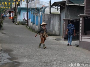 Di Balik Banjir Daging Kurban Dusun Krajan: Warga Menabung Mulai Rp 5.000