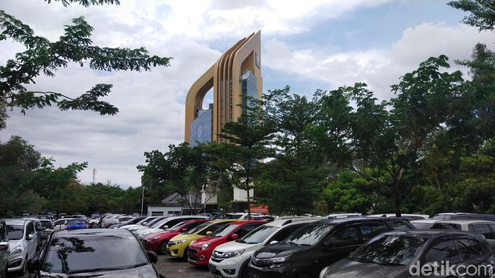 Universitas Airlangga Unair
