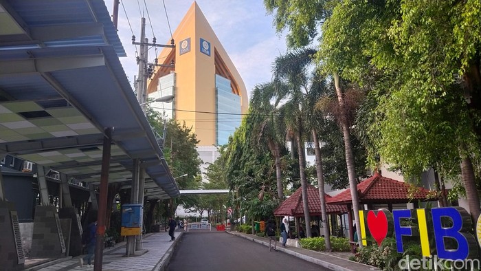 Universitas Airlangga Unair