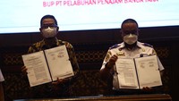 Sesuai Peraturan Menteri Perhubungan Republik Indonesia No PM 57 Tahun 2020 Pasal 1 Point 20 mengenai Badan Usaha Pelabuhan (BUP) yang kegiatan usahanya khusus di bidang pengusahaan terminal dan fasilitas pelabuhan lainnya maka penandatanganan perjanjian konsesi ini berarti Astra Infra Port Eastkal telah resmi mengantongi perizinan melayani kepentingan umum pengguna jasa di area Teluk Balikpapan Kalimantan Timur.