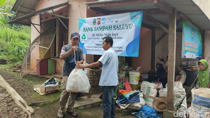 Bank sampah di Ciamis.