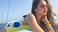 Cinta Laura juga memiliki bibir seksi yang memikat. Foto: Instagram @claurakiehl